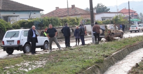 КМЕТЪТ НА ОБЩИНА ДОБРИЧКА: ИМА ГОТОВ ПРОЕКТ ЗА ОТВЕЖДАНЕ НА ВОДИТЕ, ЧАКАМЕ МИНИСТЕРСТВО НА ЗЕМЕДЕЛИЕТО 