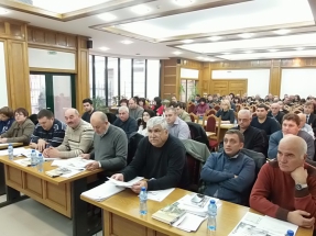 ПО 1000 ЛВ. ДОПЪЛНИТЕЛНО ЩЕ ПОЛУЧАТ ФУТБОЛНИТЕ КЛУБОВЕ В ОБЩИНА ДОБРИЧКА